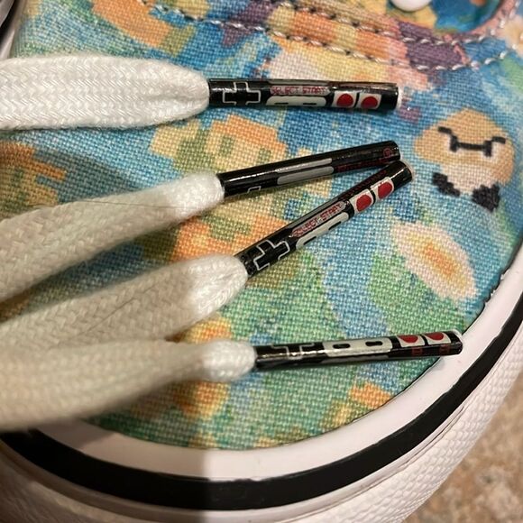 Vans X Nintendo Super Mario Bros Game Over Authentic Sneaker Shoes W7.5 M6 - Picture 6 of 12